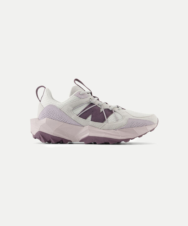 Tenis New Balance Para Mujer Lila image number null